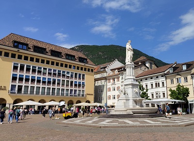 Piazza Walther, Bolzano, Italia